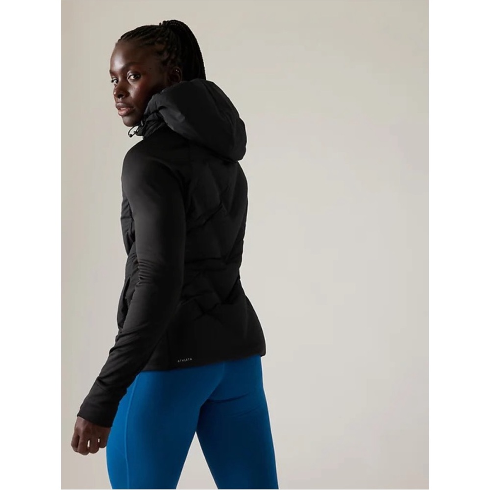 NWT Athleta Inlet Jacket - Picture 14 of 16
